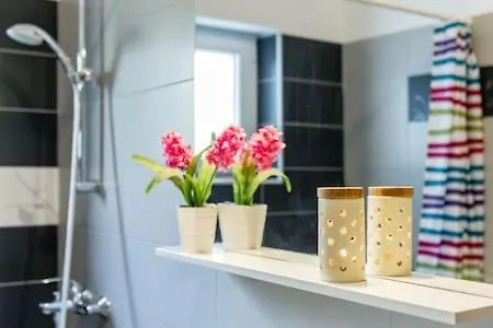 Apartmani Jelena * Omis