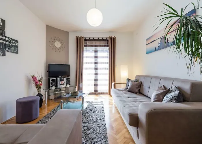 Apartment Apartmani Jelena *